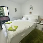 Green Central Apartment