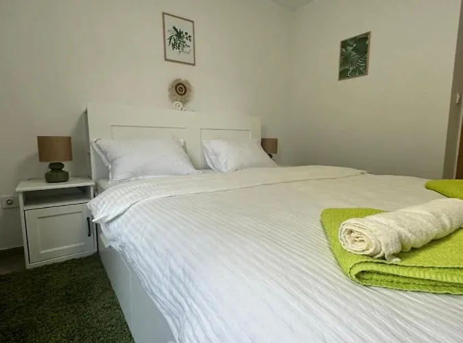 Apartment Green Central Apartment Veliko Tarnovo